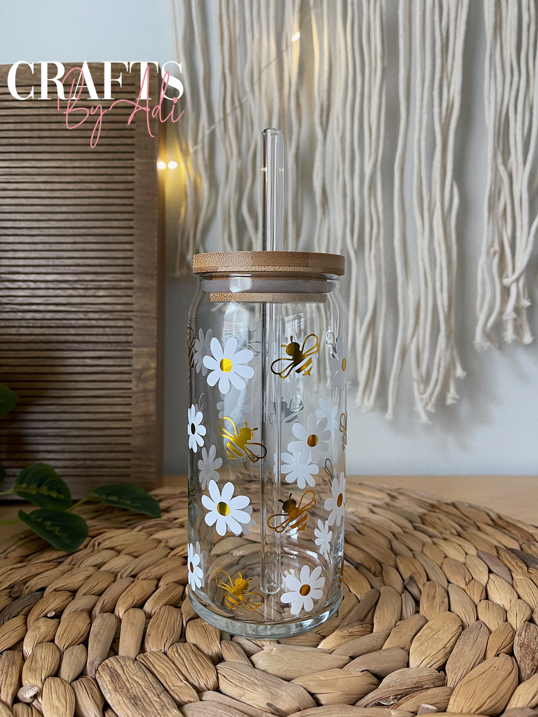 Golden Bees and Daisies 20 oz Glass Cup